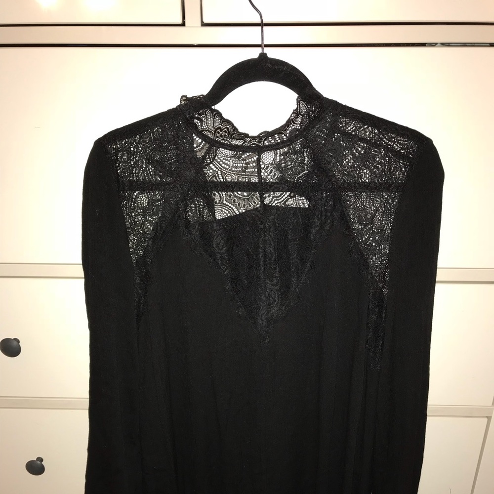 Long-sleeve black lace dress